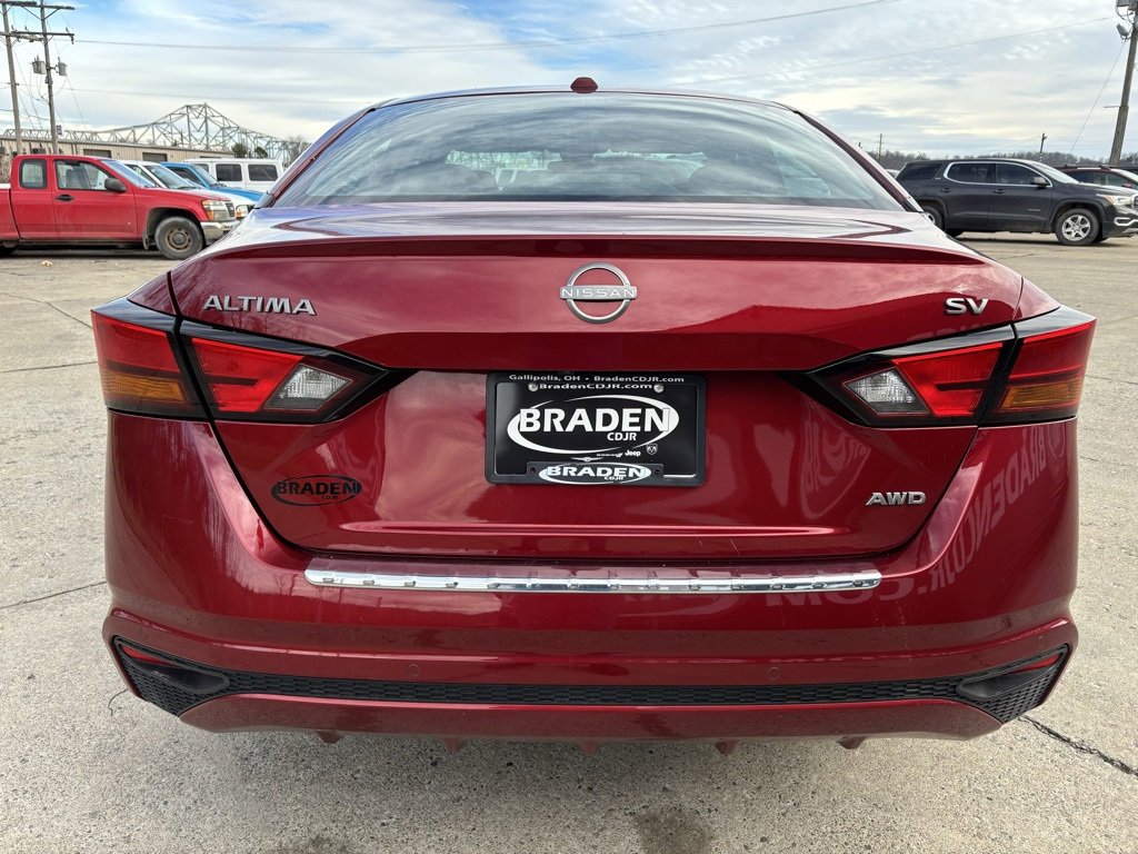 Used 2023 Nissan Altima 2.5 SV image 6