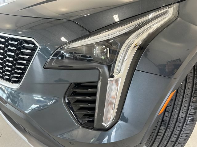 Used 2021 Cadillac XT4 Premium Luxury w/ Sun And Sound Package AWD/4WD image 6