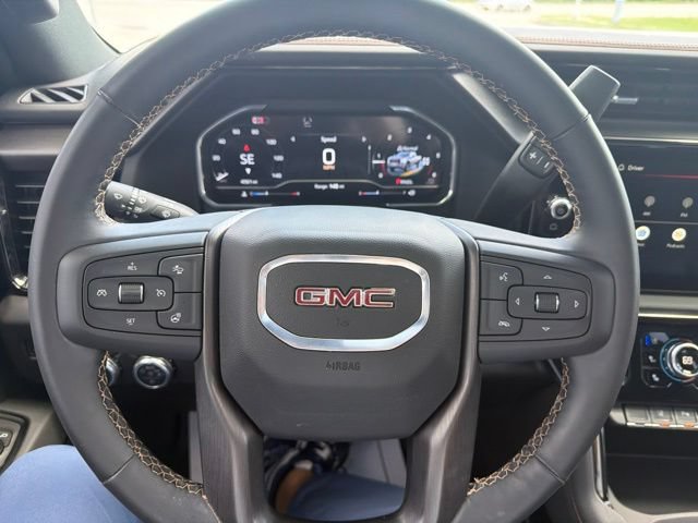 Used 2025 GMC Sierra 2500 AT4 w/ AT4 Premium Plus Package AWD/4WD image 22