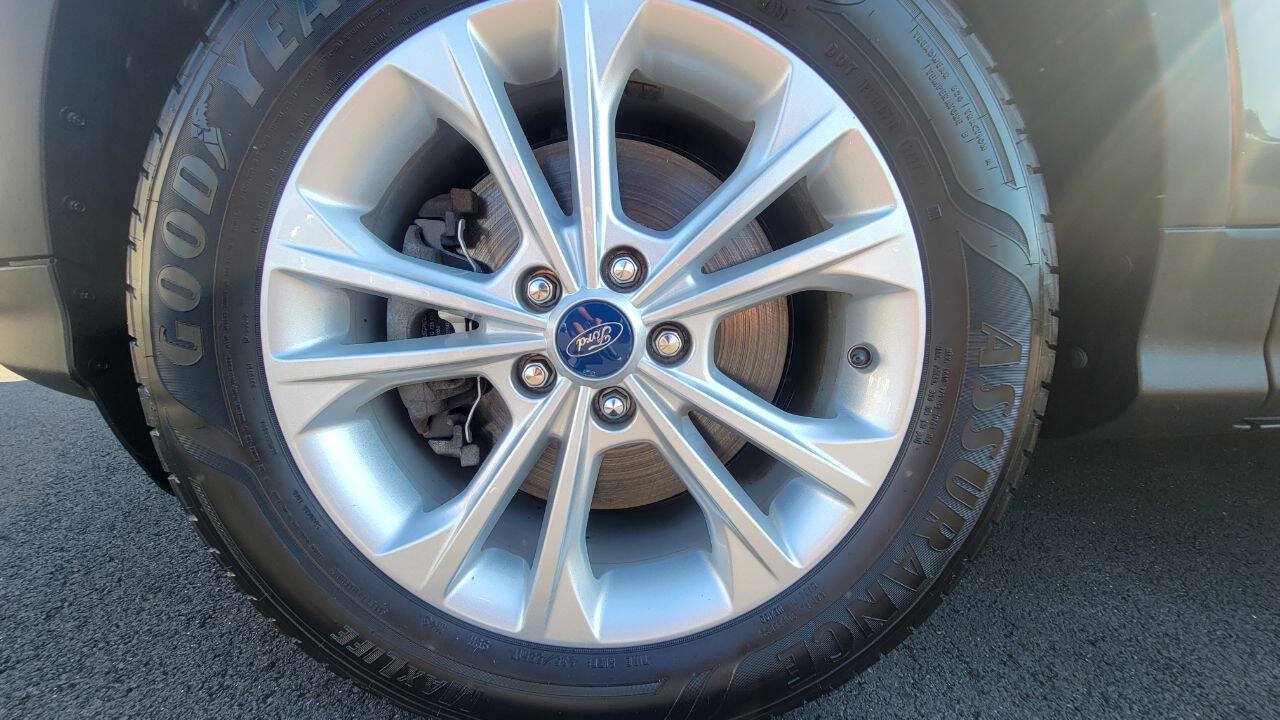 Used 2019 Ford Escape SE AWD/4WD image 28