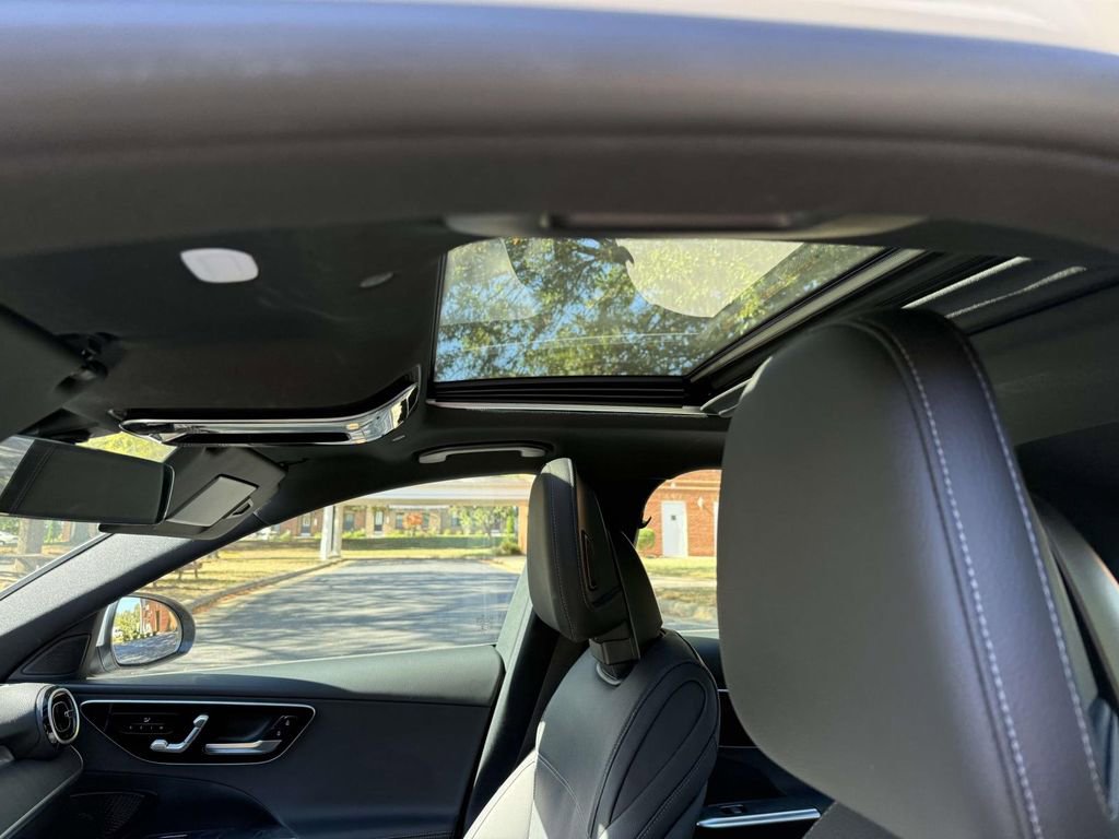 Used 2022 Mercedes-Benz C 300 4MATIC Sedan image 17