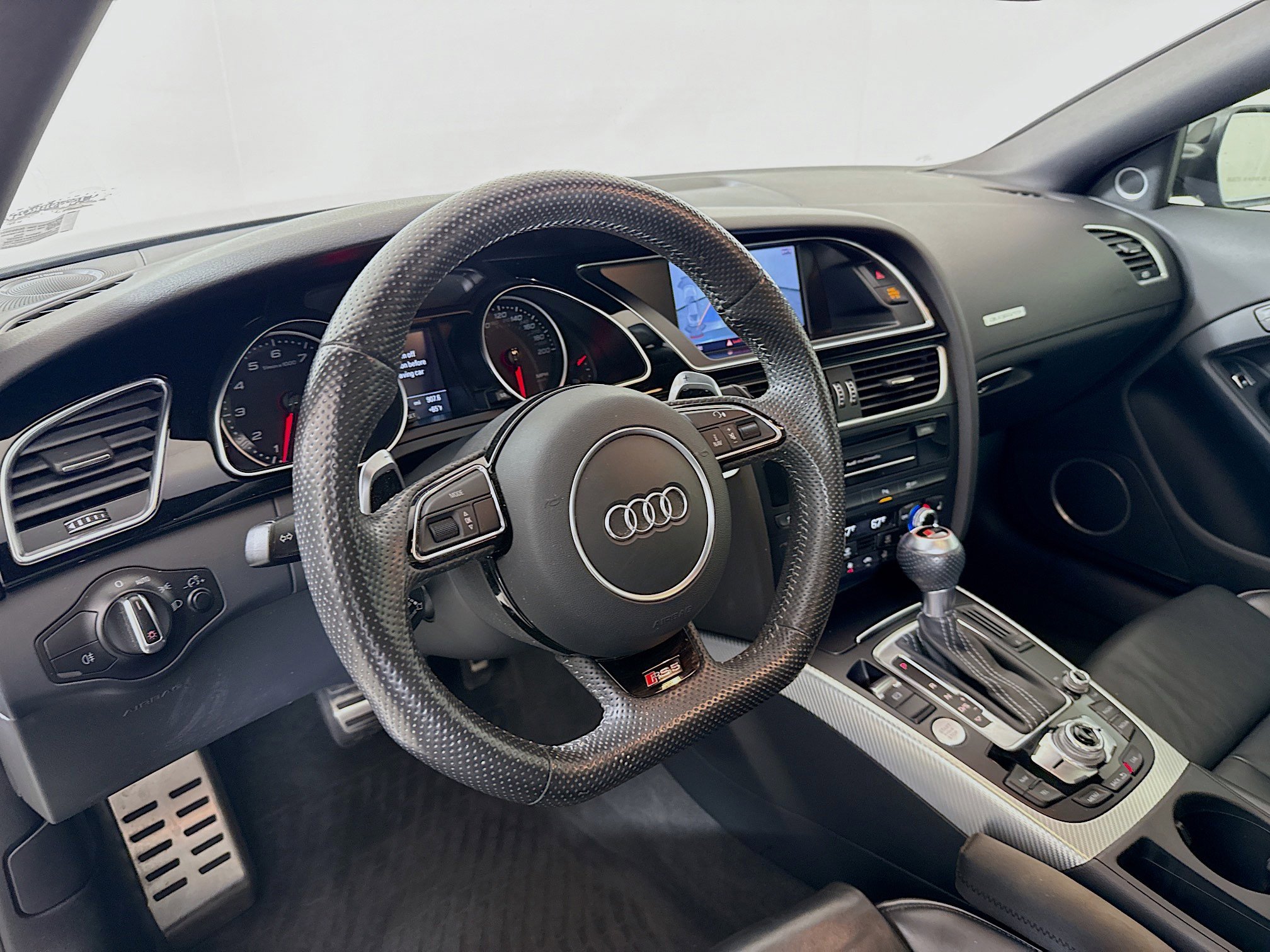 Used 2015 Audi RS 5 Coupe w/ Black Optic Plus Package AWD/4WD image 9