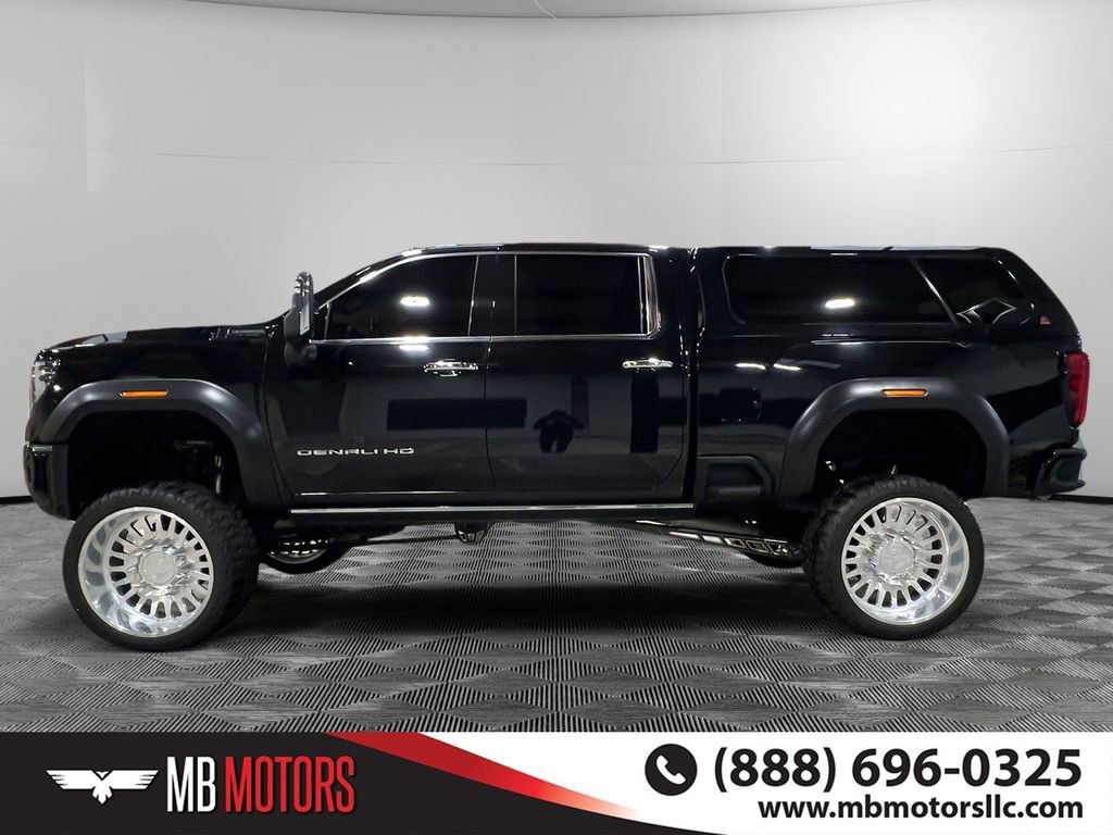 Used 2024 GMC Sierra 3500 Denali Ultimate image 10