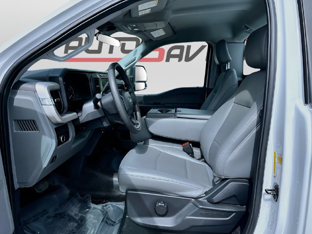 Used 2024 Ford F250 XL AWD/4WD image 19