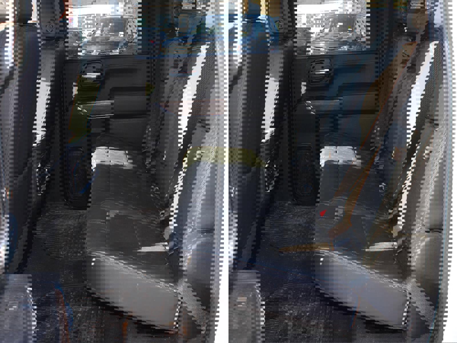 Used 2022 Chevrolet Silverado 2500 High Country w/ Z71 Off-Road Package image 15