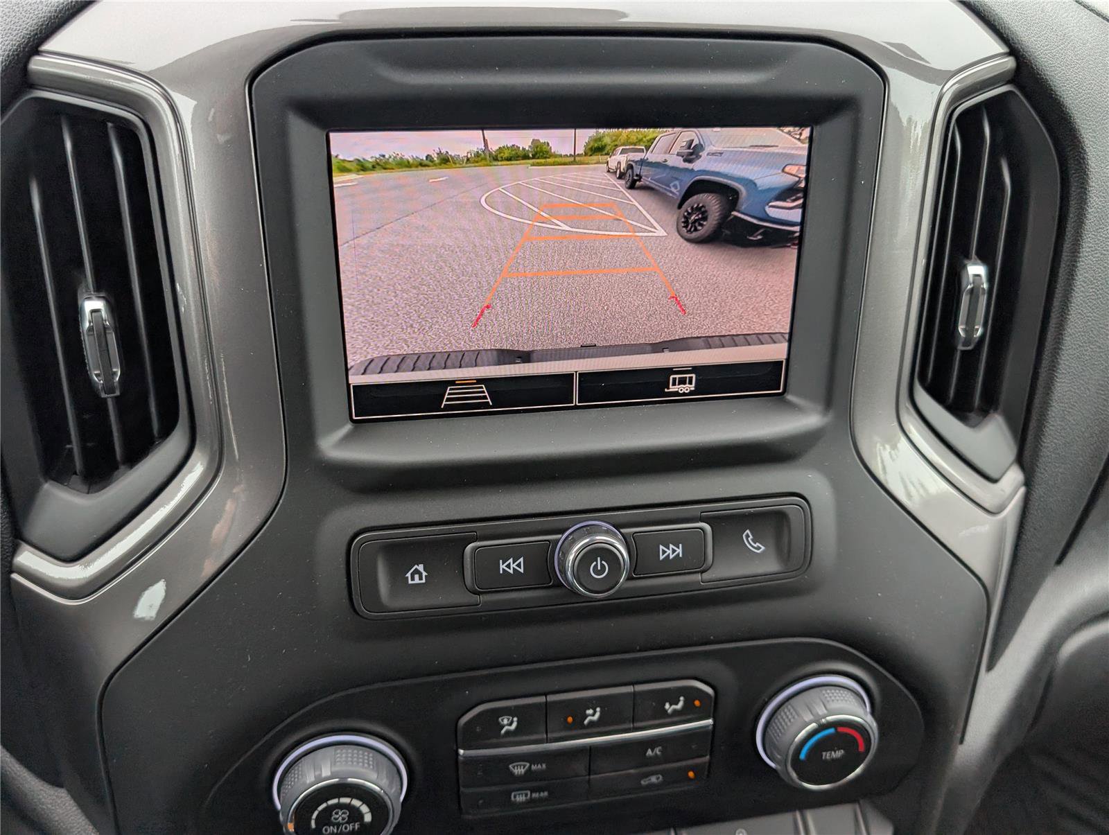 New 2026 Chevrolet Silverado 2500 Custom w/ Custom Value Package AWD/4WD image 22