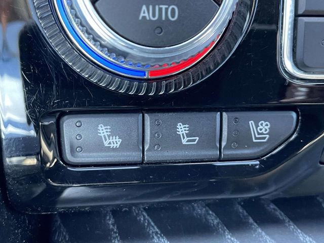 Certified 2022 GMC Yukon Denali image 23