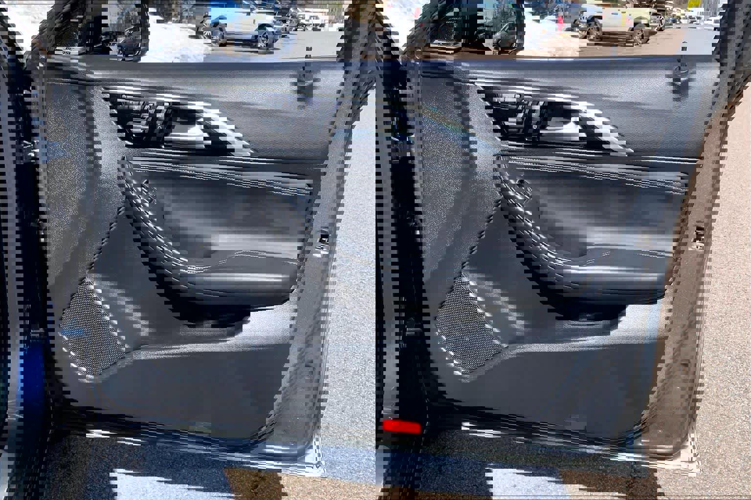 Used 2019 INFINITI QX30 AWD w/ Proassist Package image 21