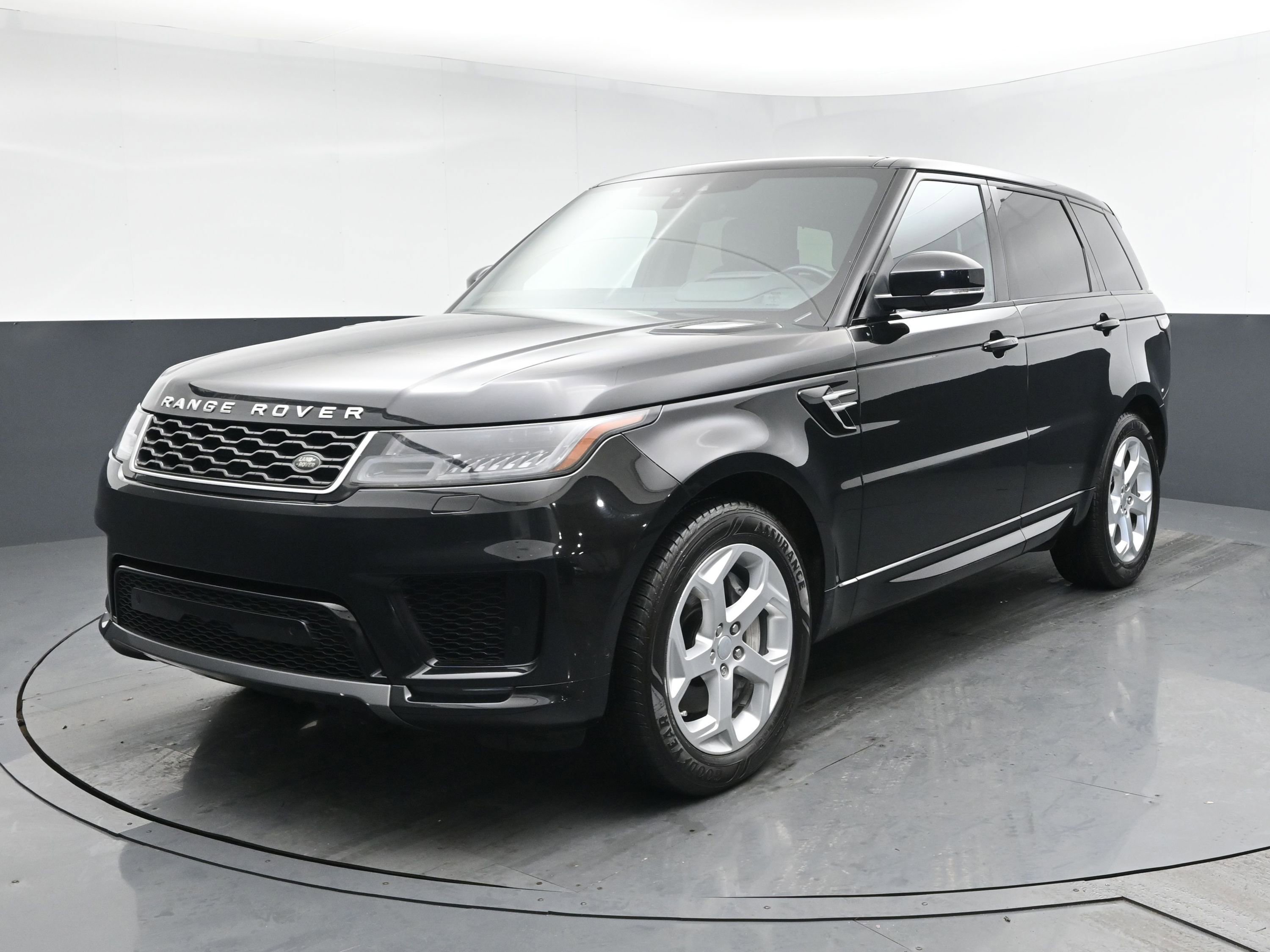 Used 2019 Land Rover Range Rover Sport HSE image 1