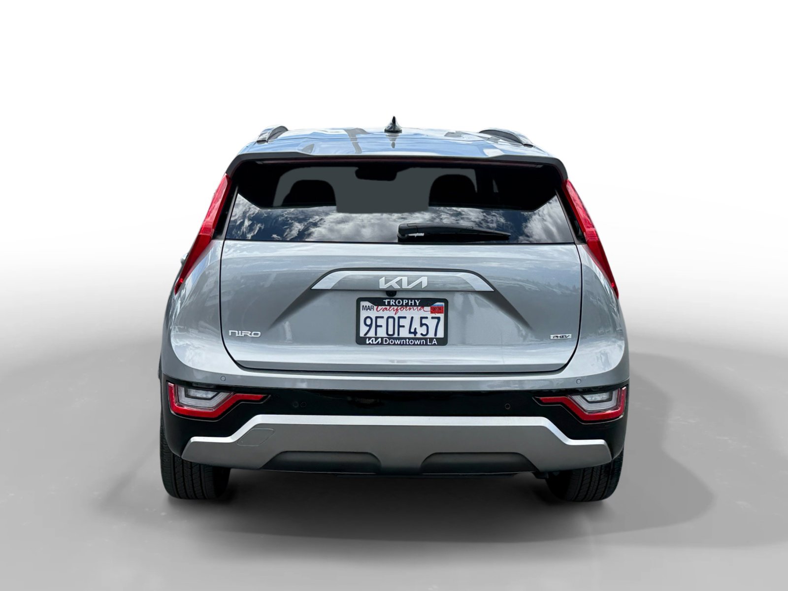 Used 2023 Kia Niro SX Touring image 4