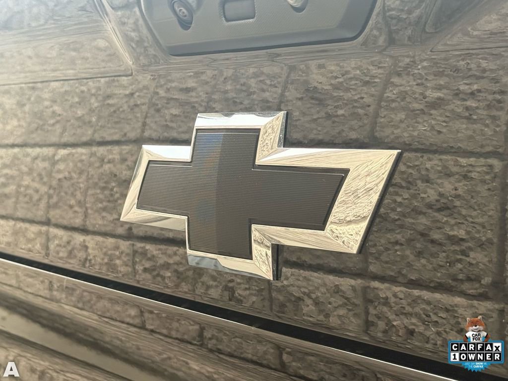 Used 2026 Chevrolet Silverado 2500 ZR2 w/ LPO, Dark Essentials Package image 14
