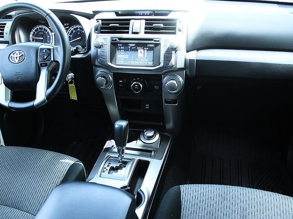 Used 2018 Toyota 4Runner SR5 image 23