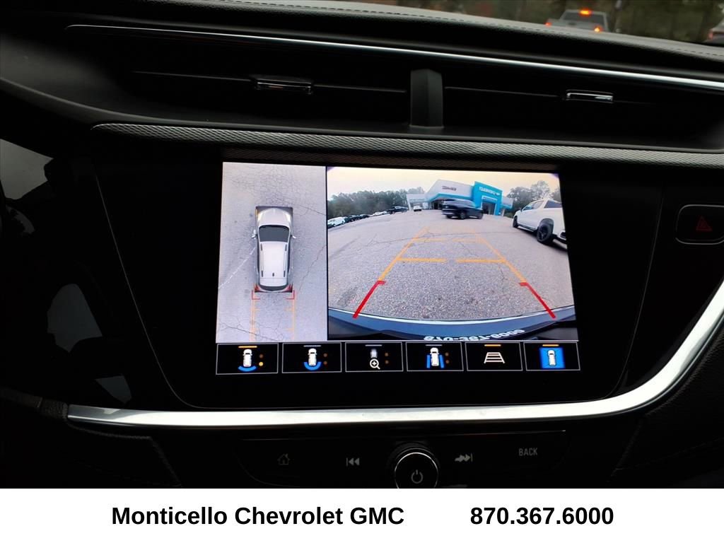 Used 2020 Buick Encore GX Essence w/ Advanced Technology Package image 16