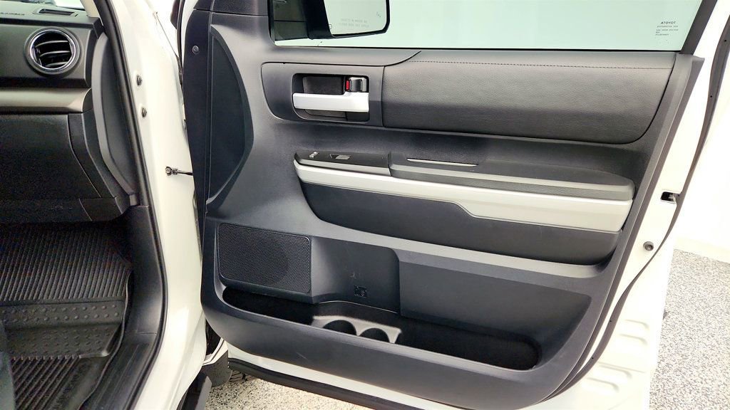 Used 2018 Toyota Tundra SR5 w/ TRD Sport Package image 26