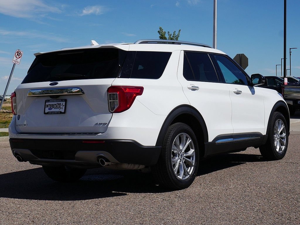 Used 2023 Ford Explorer Limited w/ Limited Technology Package AWD/4WD image 6