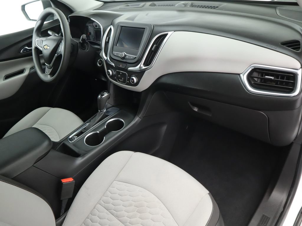 Used 2021 Chevrolet Equinox LS w/ LS Convenience Package image 15