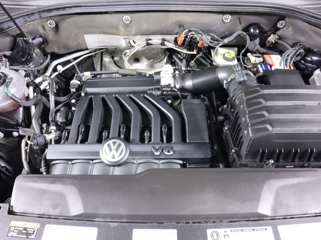 Used 2020 Volkswagen Atlas Cross Sport SEL image 46