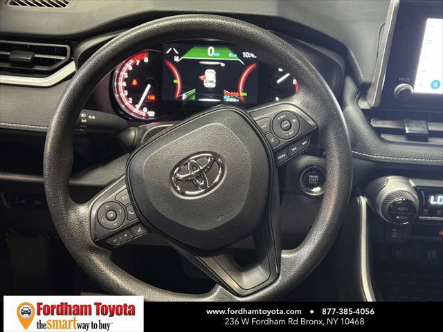 Certified 2025 Toyota RAV4 XLE AWD/4WD image 14