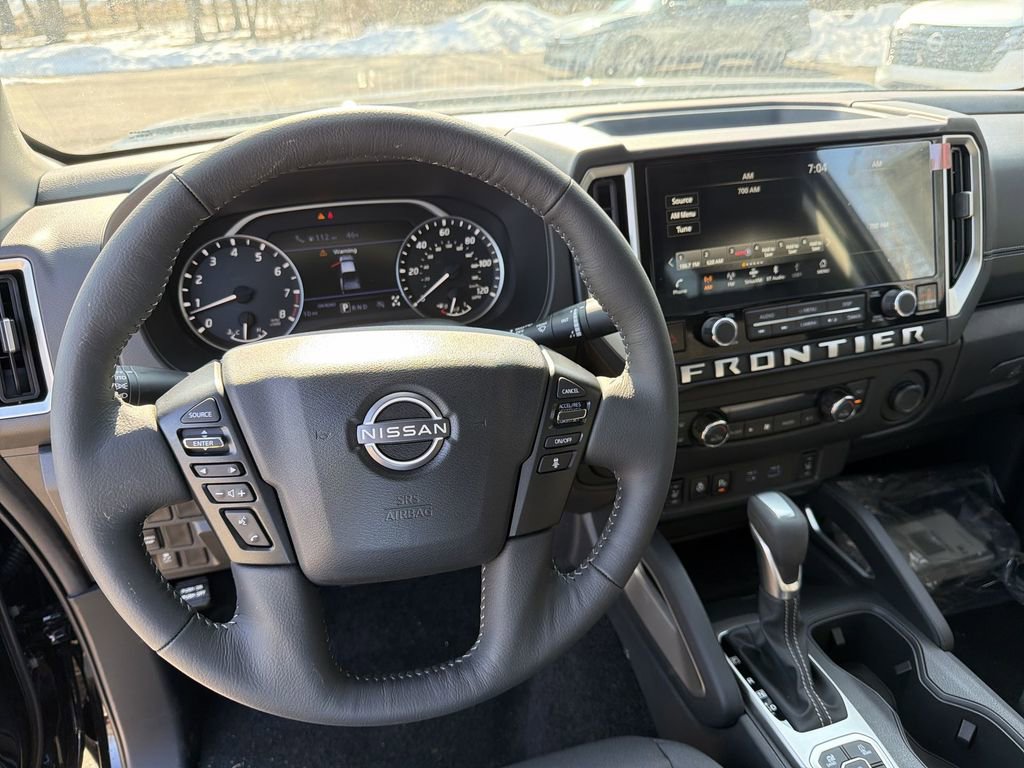 New 2026 Nissan Frontier SV w/ SV Convenience Package AWD/4WD image 17