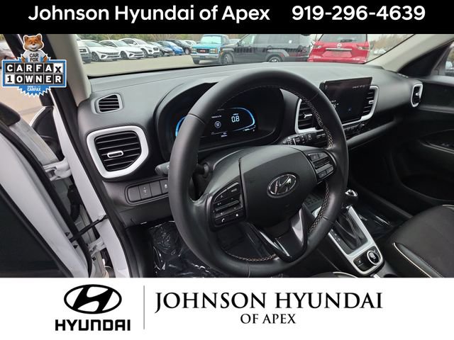 Certified 2023 Hyundai Venue Limited w/ Cargo Package image 25
