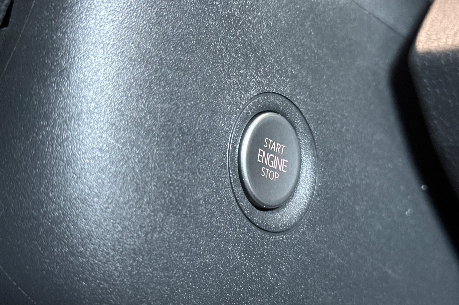 Used 2025 Volkswagen ID.4 Pro S RWD image 22
