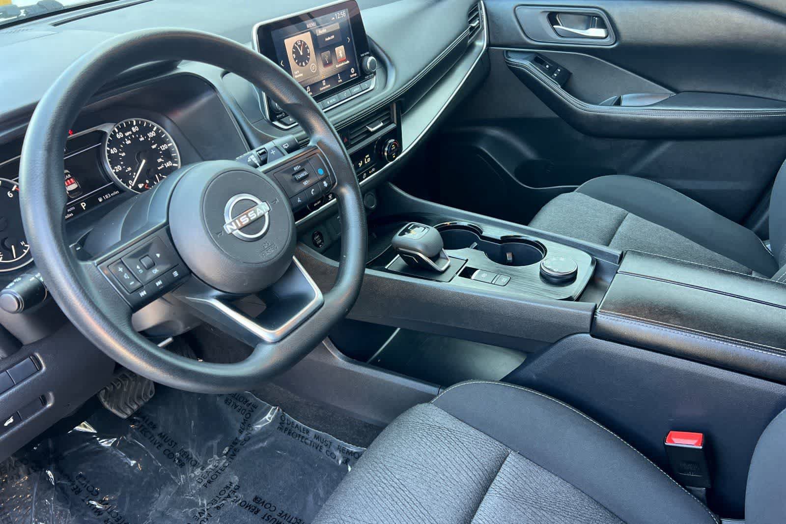 Used 2024 Nissan Rogue SV AWD/4WD image 12