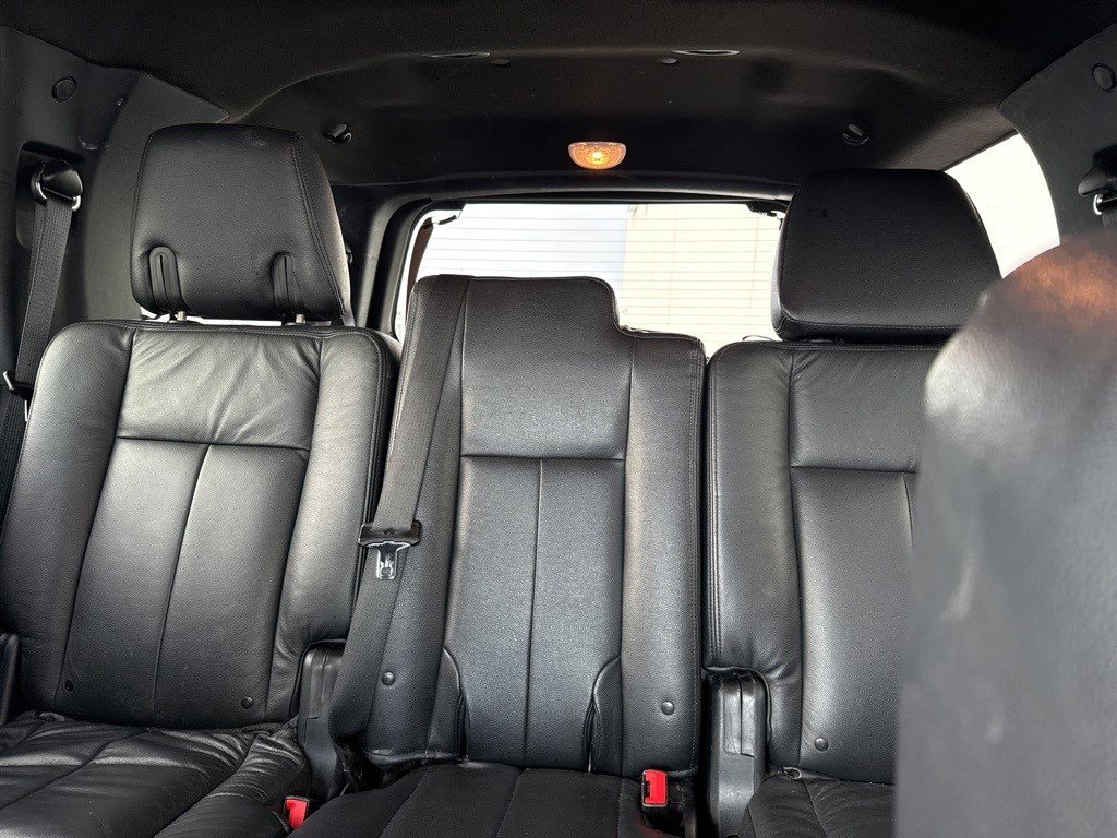 Used 2015 Ford Expedition XLT image 7