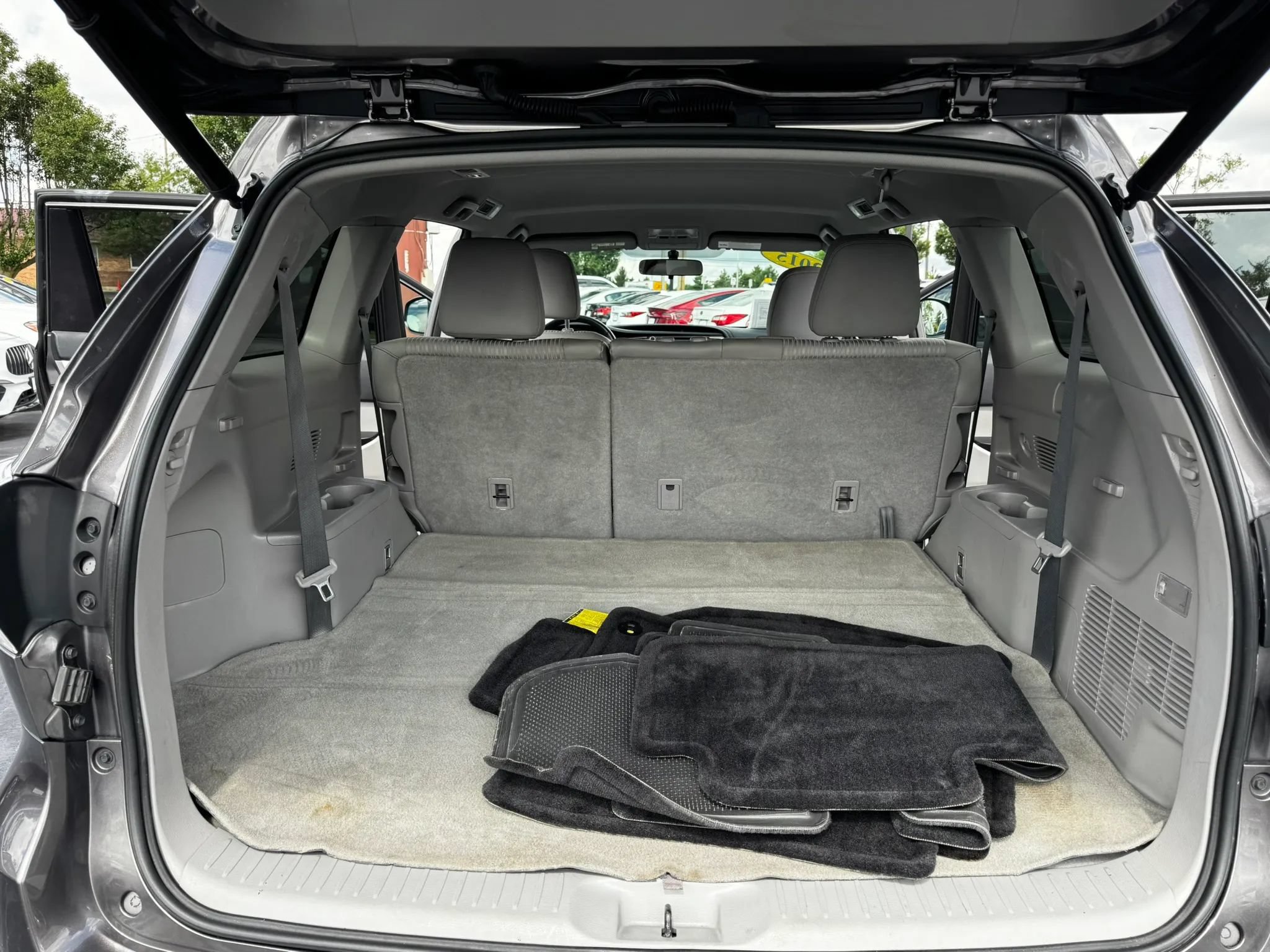 Used 2015 Toyota Highlander Plus AWD/4WD image 26