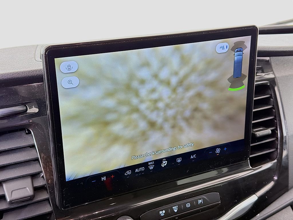 Used 2023 Ford Transit 350 XLT image 33