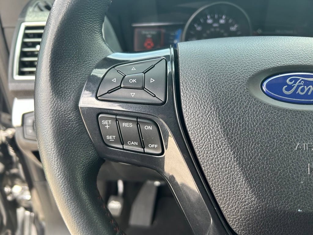 Used 2018 Ford Explorer Sport AWD/4WD image 13