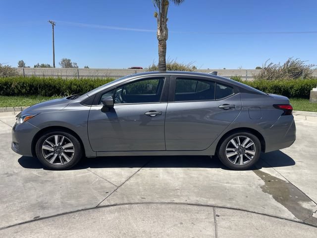 Used 2023 Nissan Versa SV FWD image 5