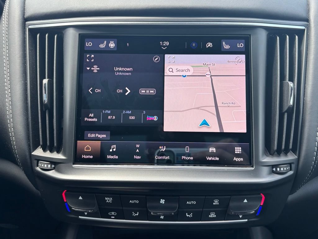 Used 2021 Maserati Levante AWD/4WD image 9