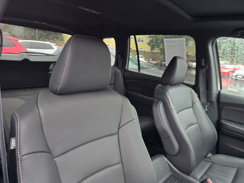 Certified 2023 Honda Passport EX-L image 16