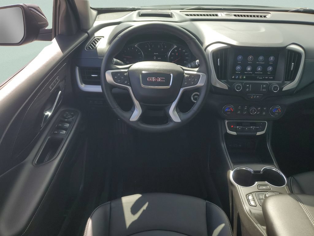 Used 2024 GMC Terrain SLT w/ Tech Package AWD/4WD image 15