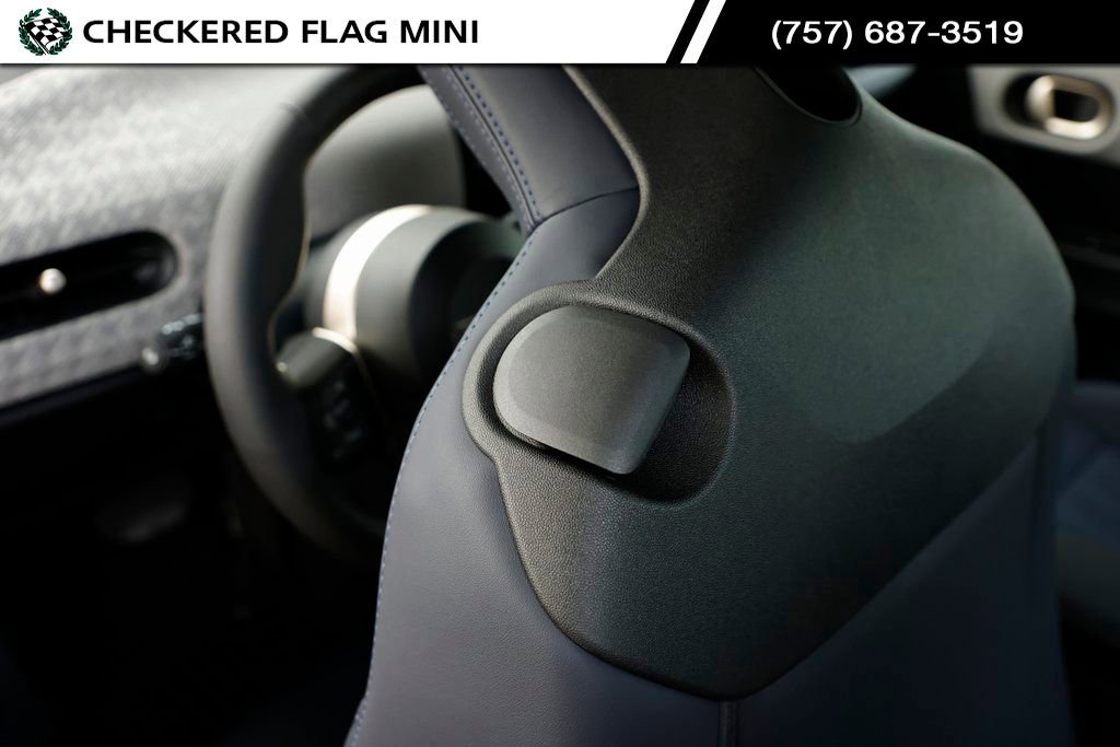 Used 2025 MINI Cooper S FWD image 23