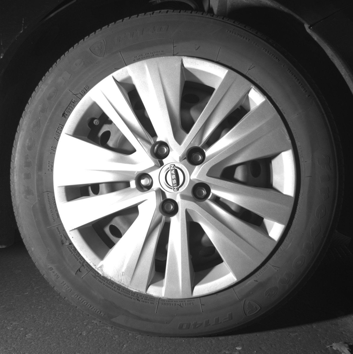 Used 2025 Nissan Sentra S image 13