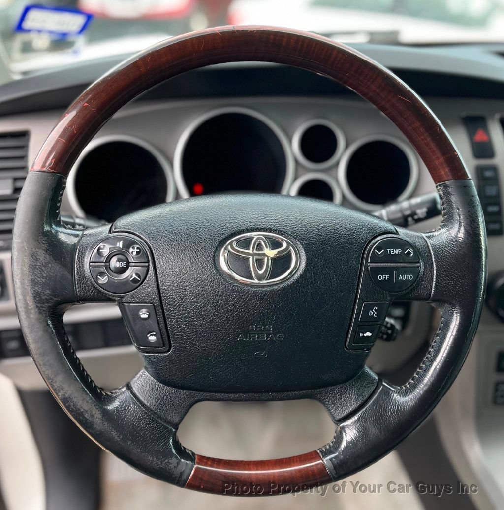 Used 2011 Toyota Sequoia Platinum RWD image 23