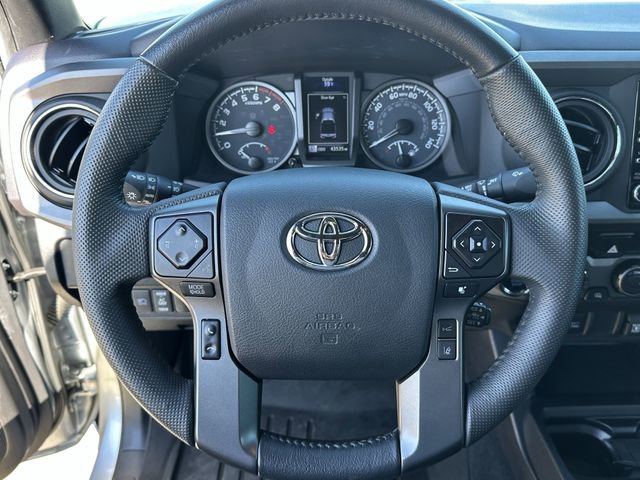Used 2023 Toyota Tacoma TRD Sport image 12