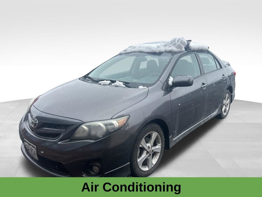 Used 2013 Toyota Corolla S image 3