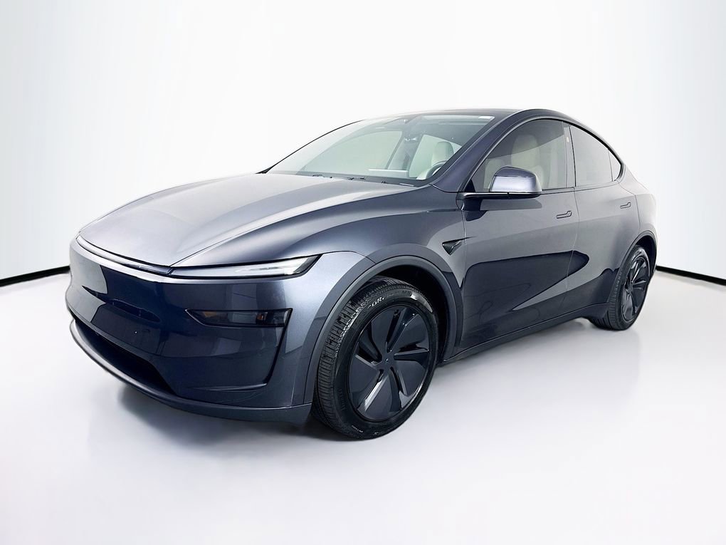 Used 2026 Tesla Model Y Long Range AWD/4WD image 3
