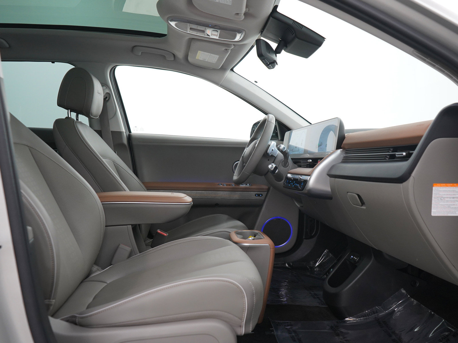 Certified 2024 Hyundai Ioniq 5 Limited AWD/4WD image 10