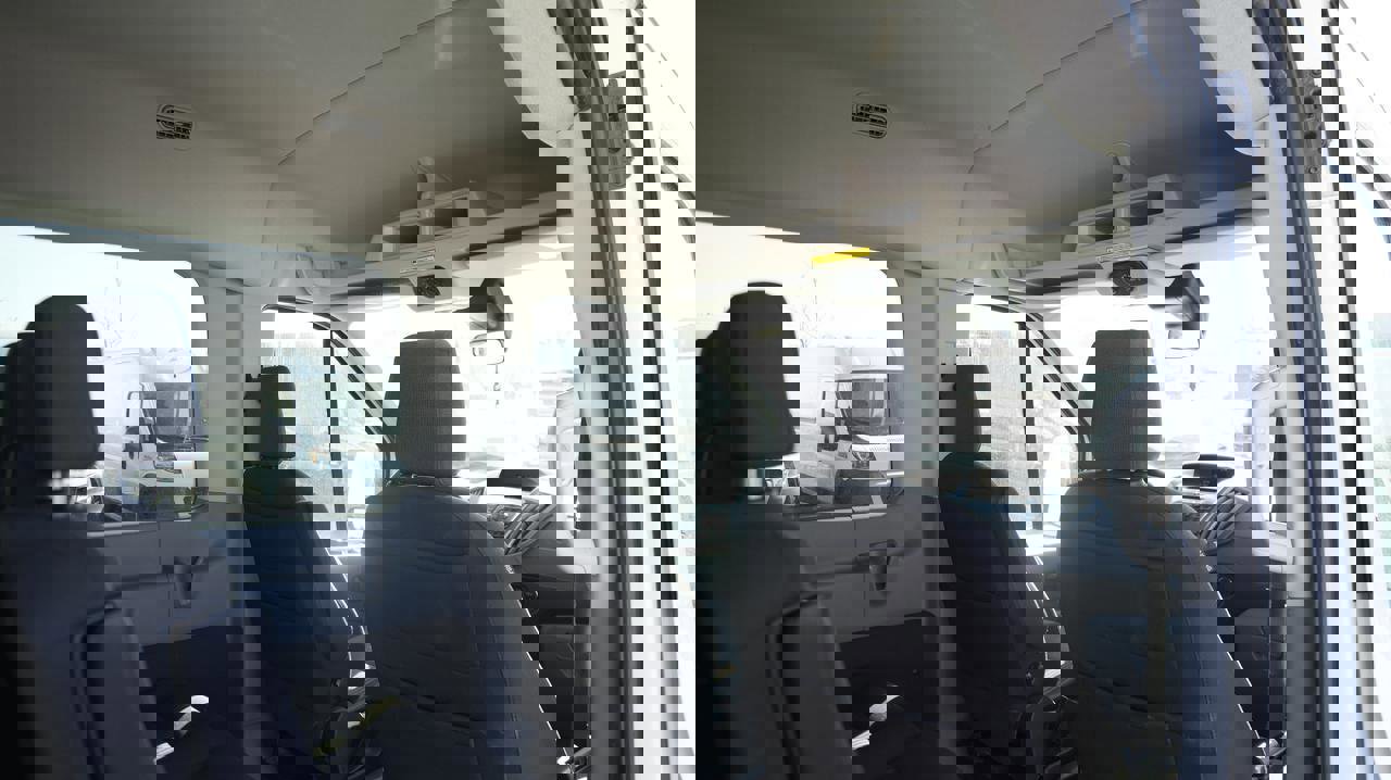 Used 2019 Ford Transit 350 XLT image 11