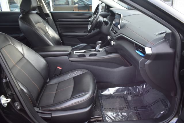 Used 2021 Nissan Altima 2.5 SR image 34