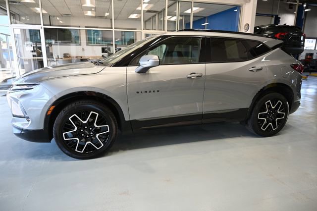 Used 2024 Chevrolet Blazer RS w/ LPO, Floor Liner Package FWD image 7