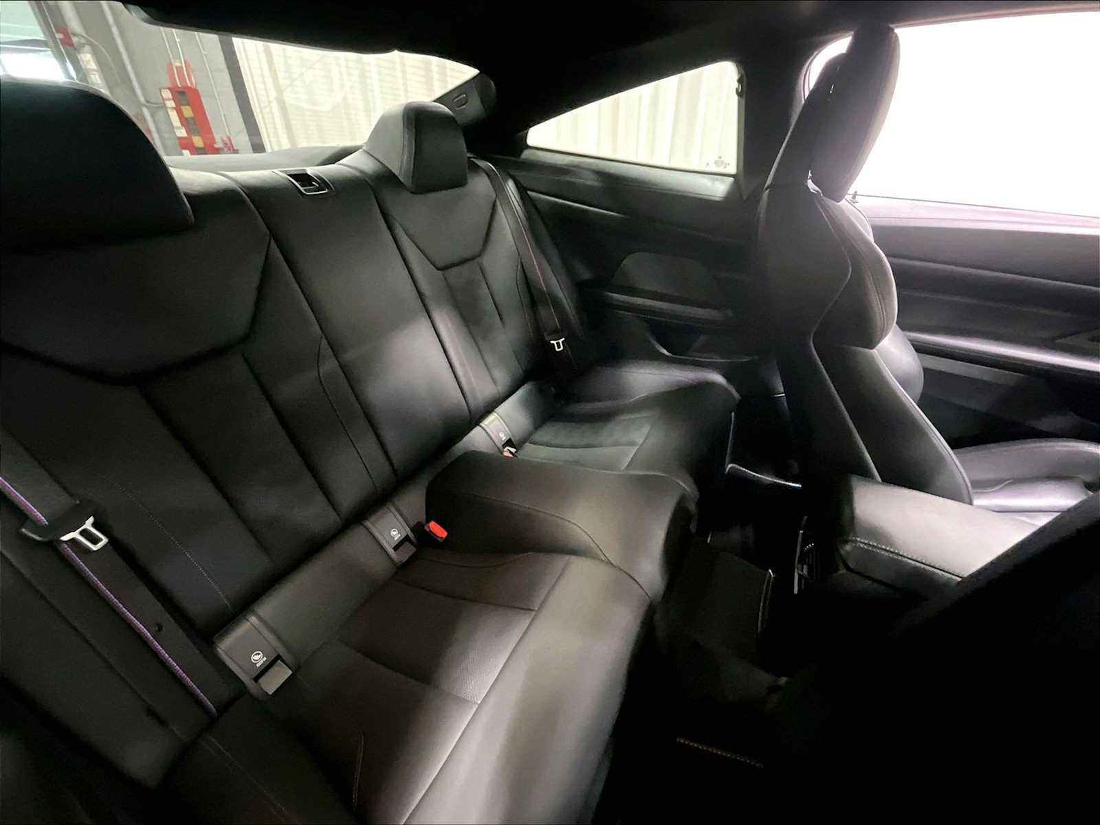 Used 2025 BMW M4 Competition image 32