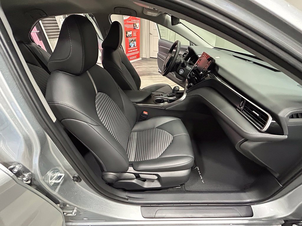 Used 2024 Toyota Camry SE FWD image 35