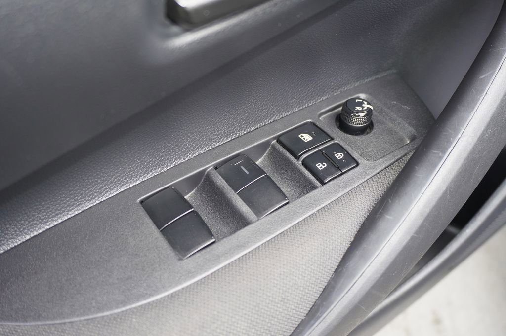 Certified 2025 Toyota Corolla LE image 11