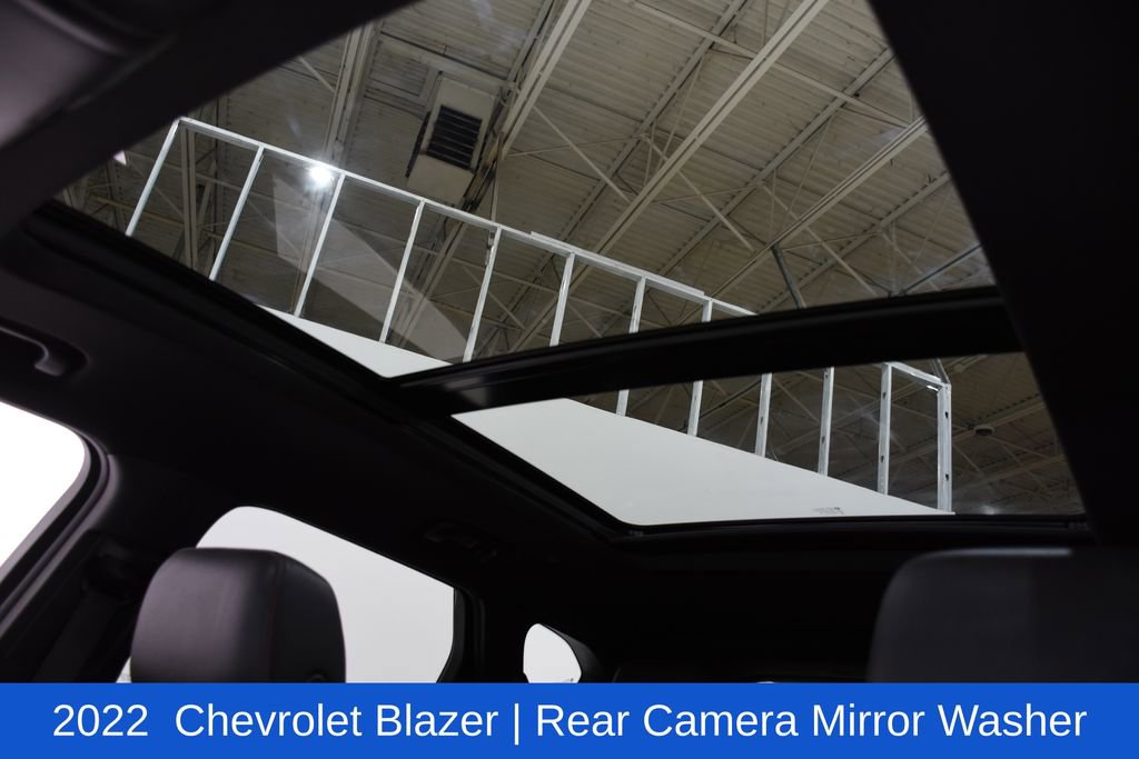 Used 2022 Chevrolet Blazer RS w/ Enhanced Convenience Package image 29
