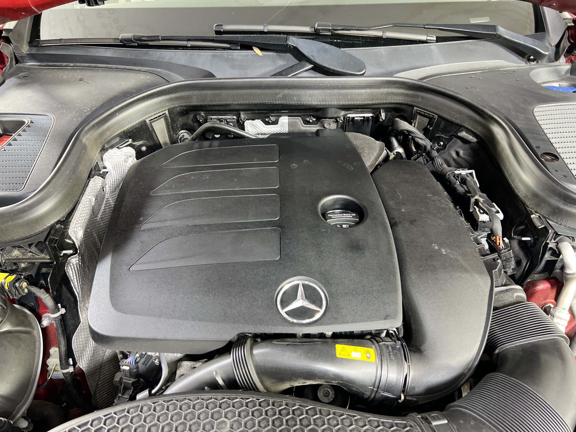 Used 2021 Mercedes-Benz GLC 300 4MATIC w/ Premium Package image 29