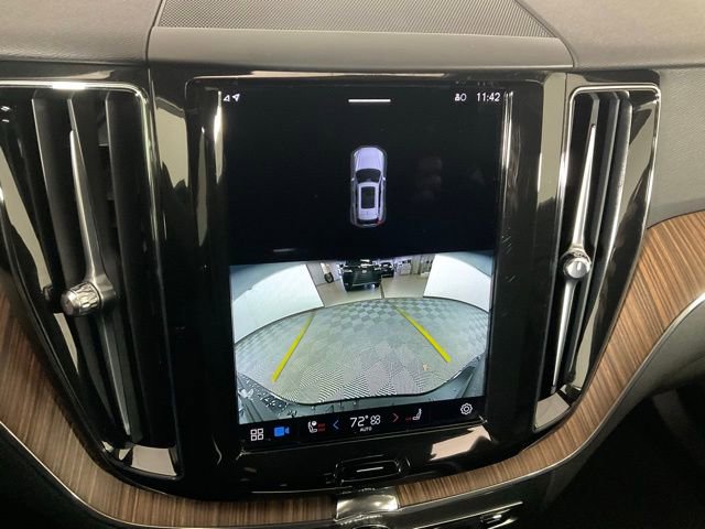 Used 2023 Volvo XC60 B5 Plus w/ Climate Package image 11